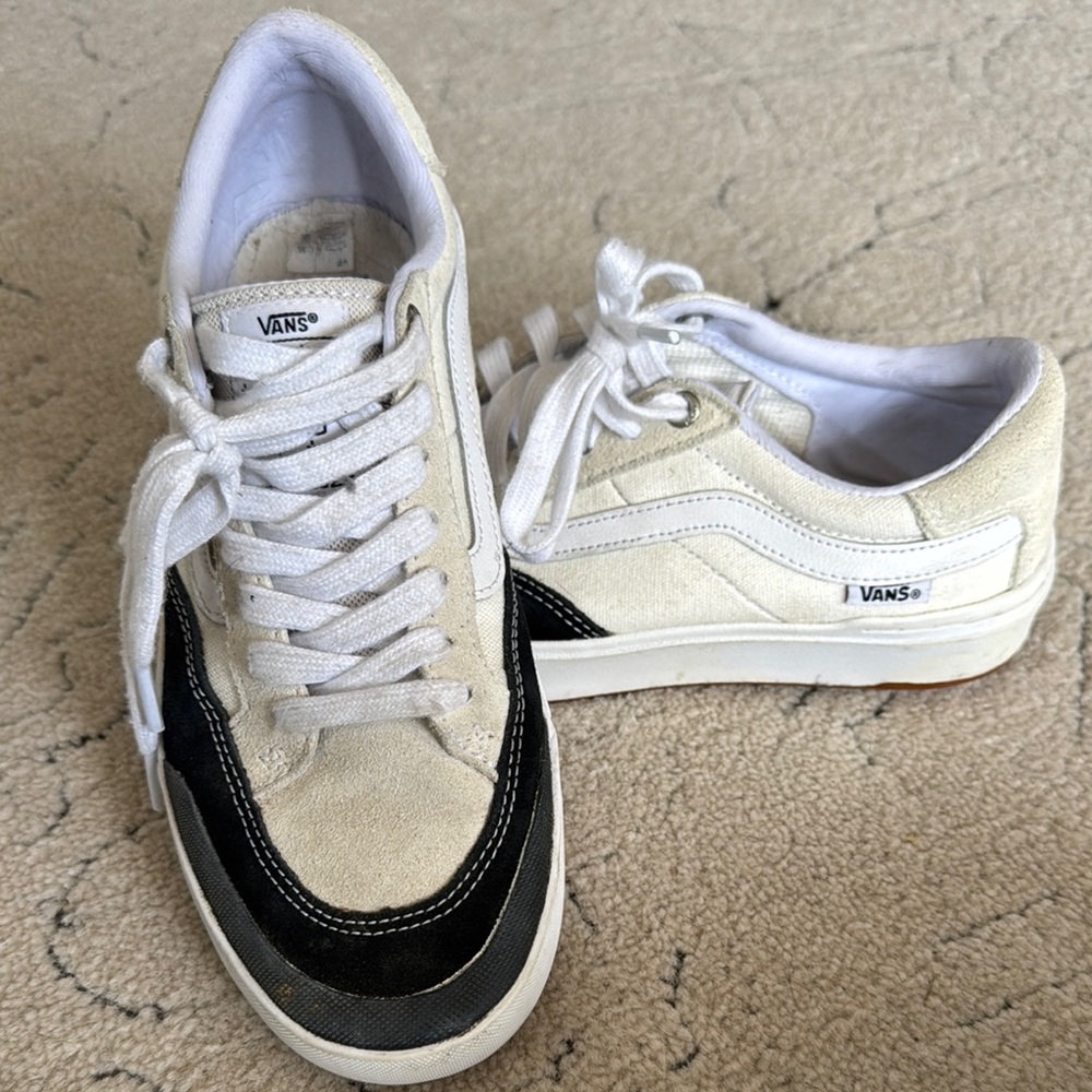 Vans White and Navy Sneakers - Men’s size 6.5 / Women’s size 8